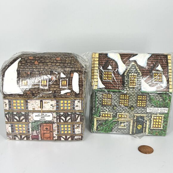 2x NEW Dept 56 Charles Dickens Heritage Ornament 95 SIR JOHN INN 94 Dedlock Arms - Picture 3 of 13